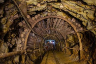 Жінки йдуть працювати на українські шахт…