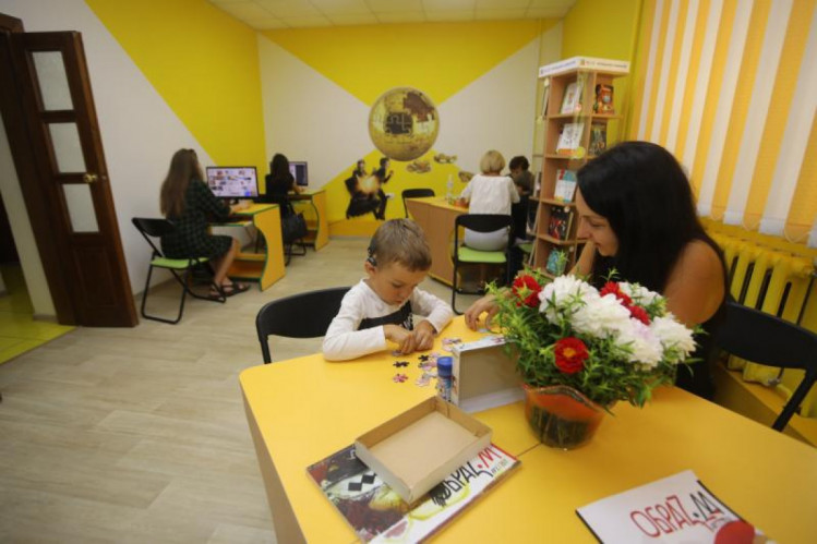 Пазл-бібліотека працює у Львові вже два роки.