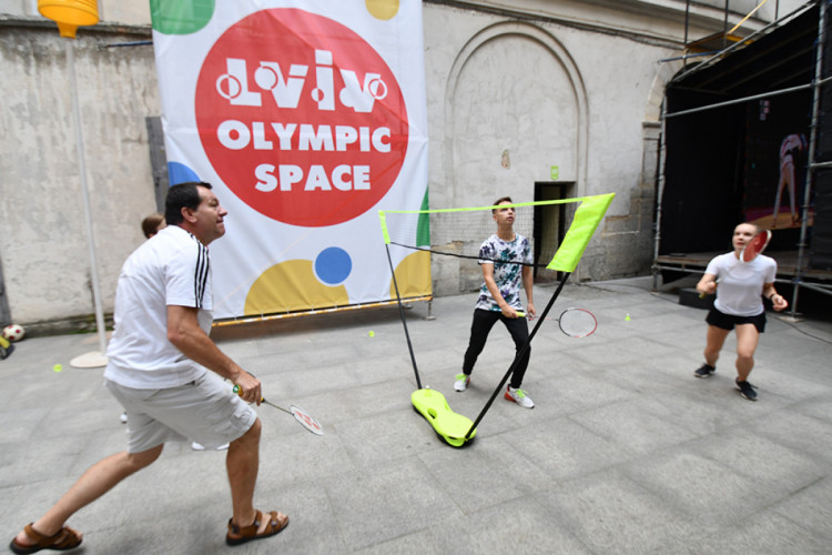 У дворику Ратуші запрацювала фан-зона Lviv Olympic Space