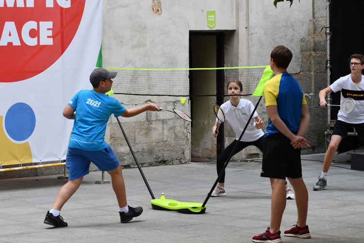 У дворику Ратуші запрацювала фан-зона Lviv Olympic Space