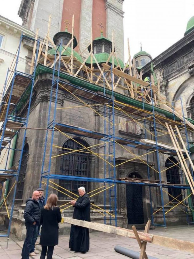 Реставрация часовни трех святителей во Львове