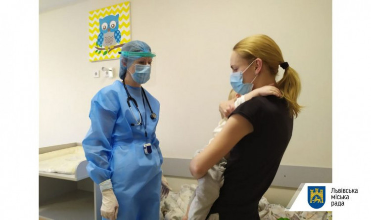 Во львовской городской детской больнице 44 ребенка с коронавирусом